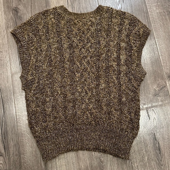 Vintage John Meyer Womens Sweater Vest Tank Top Sz Pet Medium Brown Cable Knit - Picture 2 of 8